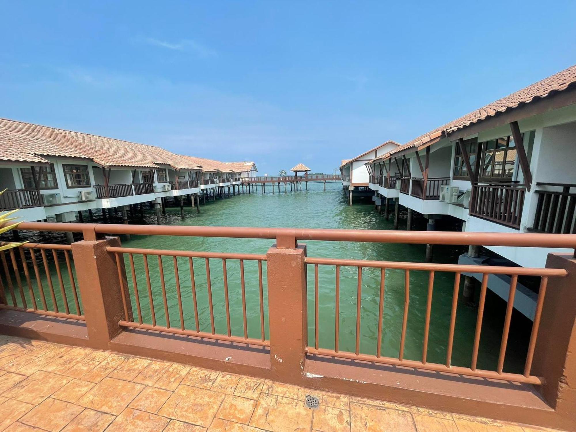 Water Chalet Port Dickson- Private Porto Dickson Exterior foto